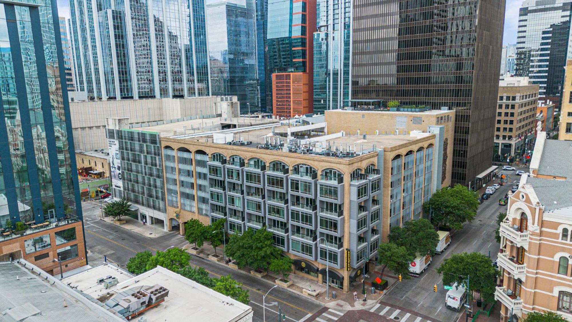 Littlefield Lofts, Hosted By Placemakr - 6Th St أوستن المظهر الخارجي الصورة