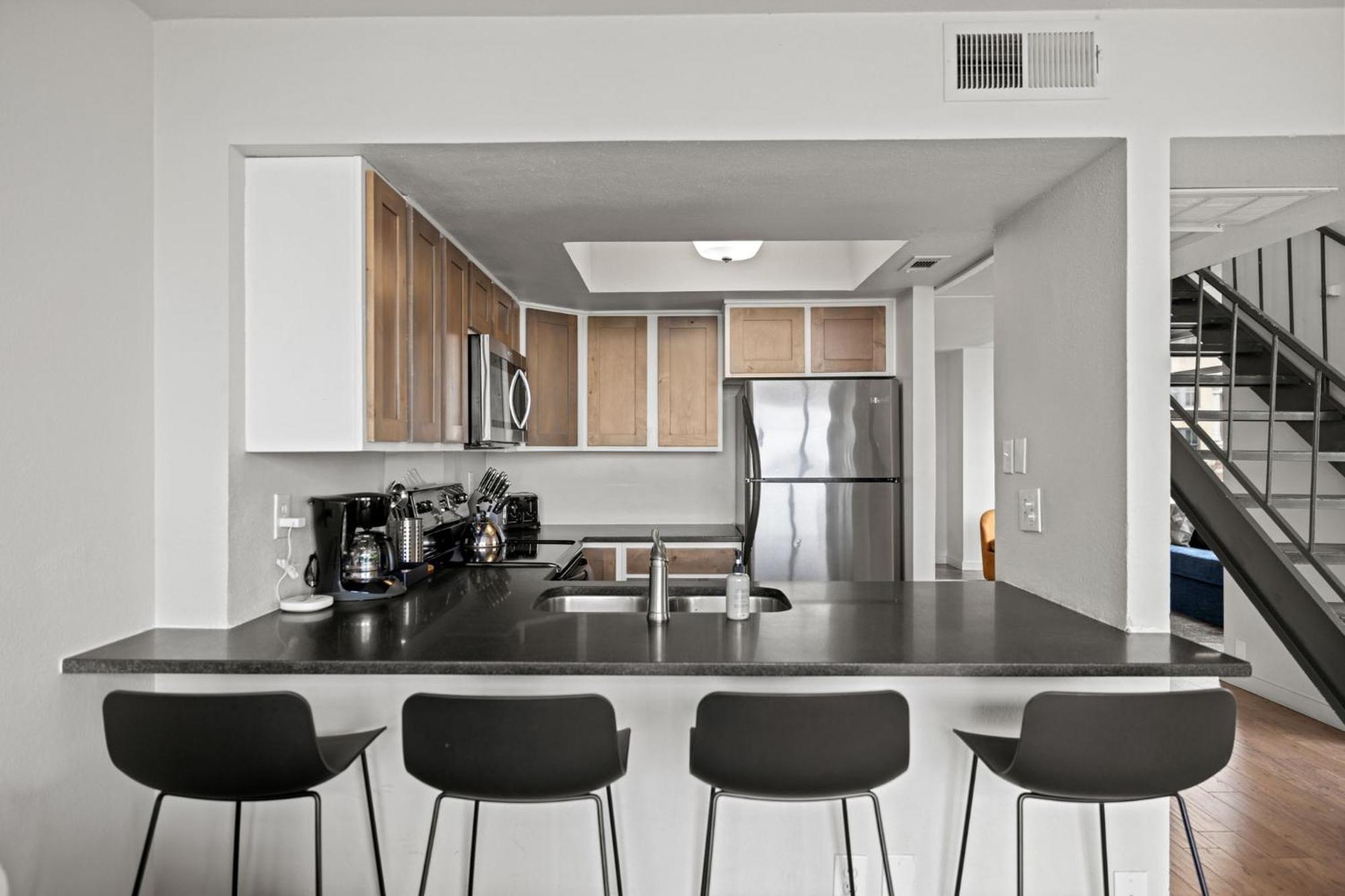 Littlefield Lofts, Hosted By Placemakr - 6Th St أوستن الغرفة الصورة