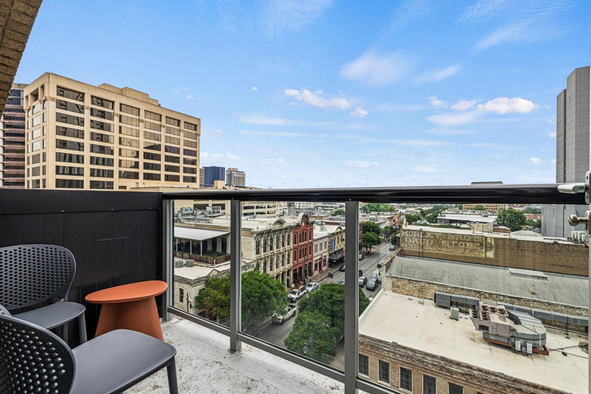 Littlefield Lofts, Hosted By Placemakr - 6Th St أوستن المظهر الخارجي الصورة